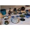 Image 1 : GROUP OF HERMAN KAHLER CERAMICS 