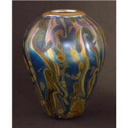 ART GLASS VASE