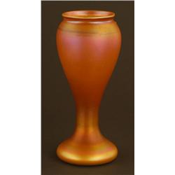 QUEZAL DARK GOLD ART GLASS VASE 