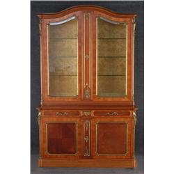 FRENCH LOUIS XV STYLE DISPLAY CABINET w