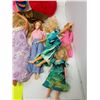 Image 2 : LOT OF ASSORTED DOLLS AND STUFFED TOYS