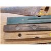 Image 3 : LOT OF 3 LEVELS AND 2 HAND SAWS