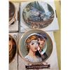 Image 2 : LOT OF 4 DECORATIVE PLATES (3 NORMAN ROCKWELL, 1 TED XARAS)