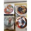 Image 1 : LOT OF 4 DECORATIVE PLATES (2 NORMAN ROCKWELL, 1 VICKERS, 1 ZOLAN)