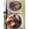 Image 2 : LOT OF 4 DECORATIVE PLATES (2 NORMAN ROCKWELL, 1 VICKERS, 1 ZOLAN)