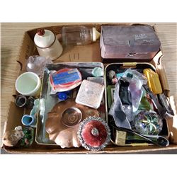 LOT OF ASSORTED COLLECTIBLES