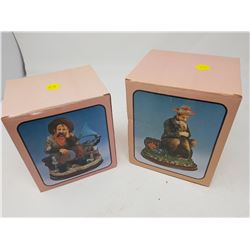 LOT OF 2 FIGURINES (BOXES ARE 5  X 5.5 --5.5  X 6 )