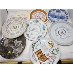 LOT OF ASSORTED PLATES (CANADA CENTENNIAL, QUEEN ELIZABETH II CORONATION, ETC.)
