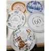Image 2 : LOT OF ASSORTED PLATES (CANADA CENTENNIAL, QUEEN ELIZABETH II CORONATION, ETC.)