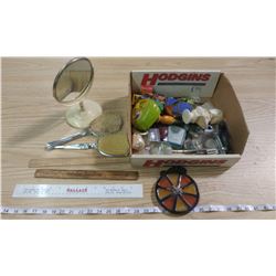LOT OF COLLECTIBLES (ADVERTISING RULERS, HAIRBRUSHES, MIRROR, ETC.)