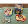Image 1 : THREE ROYALTY TINS AND BUTTONS