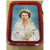 Image 2 : LOT OF ASSORTED ROYALTY ITEMS (TRAY, MUGS, PLATES, PENCIL)