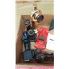 Image 2 : LOT OF AVON (CARS, ACCESSORIES, TELEPHONE)