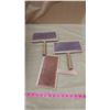 Image 2 : LOT OF WOOL CARDERS
