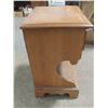 Image 5 : MAPLE NIGHTSTAND (ROXTON-21" X 15" X 25")