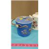 Image 2 : TEAPOT, CREAMER, BISCUIT JAR