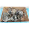 Image 2 : BOX OF LAMP PARTS