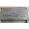 Image 3 : BLUE ENAMEL WASHBOARD (ENAMEL QUEEN MANUFACTURED BY CANADIAN WOODENWARE CO.)
