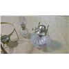 Image 2 : LOT OF ASSORTED ITEMS - SMALL LAMP, LAMP BASE, ETC.