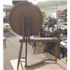 Image 2 : PRIMITIVE SPINNING WHEEL (32" X 36" X 13.5")