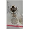 Image 3 : TWO LAMPS WITH NO CHIMNEYS - ONE HAS A CRACK