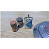 Image 3 : THREE HUBCAPS AND THREE SMALL TINS (2 WHIZ TINS)