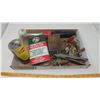 Image 1 : LOT OF COLLECTIBLES (B/A TIN, RAY 0 VAC TELEPHONE DRY CELL, FLASHLIGHTS, ETC.)