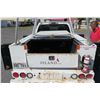 Image 22 : 07 Isuzu Service Truck (Runs & Drives See Video)