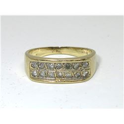 14 KT Yellow Gold Diamond Studded Ring