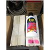 Image 1 : 1 Case of 6 T-Cut Colour Fast Auto Scratch Remover