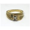 Image 1 : Estate - Man's 10KT Yellow Gold & Diamond  Ring