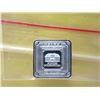 Image 2 : Yellow Canadian Bullion Box & 5 Gram Silver Bar