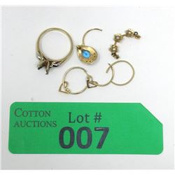 Estate - 4.5 Grams of 14 KT Scrap Gold