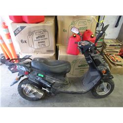 Beamer 2 Gas Scooter - As Is - No Key