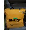 Image 1 : New Western Safety 70 L Clean Up Kit