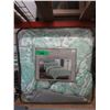 Image 1 : New Queen Size 8 Piece Coverlet Set