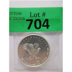 1982 1 Oz. .999 Fine Silver "Silver Eagle" Round