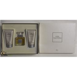 VERY VALENTINO WOMEN'S PERFUME 3 PIECE GIFT SET