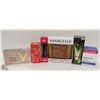 Image 1 : BAG OF ASSORTED SKIN CARE & COSMETIC PRODUCTS