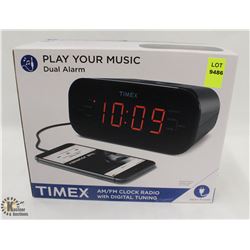 TIMEX DUAL ALARM AM/FM CLOCK RADIO W/ BATTERY