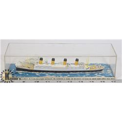 INCASED S.S TITANIC BELFAST SHIP STRUCK ON