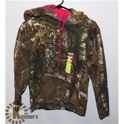 BRAND NEW REALTREE WOMENS SIZE SMALL