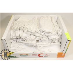 LOT OF WHITE COTTON GLOVES.