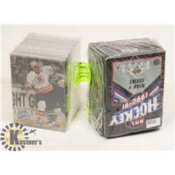 LOT OF 2 HOCKEY CARD SETS 1990-91 UPPER DECK &