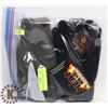 Image 1 : 3 PACK MENS HEAT WAVE GLOVES