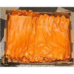LOT OF LARGE HEAVY DUTY RUBBER GLOVES.