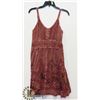 Image 1 : WOMENS DRESS ONE SIZE FITS MOST