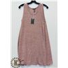 Image 1 : DKR WOMENS DRESS SIZE MEDIUM