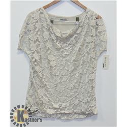 WOMENS SHIRT ONE SIZE FITS MOST