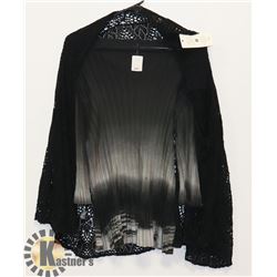 WOMENS SHIRT AND SHAWL ONE SIZE FITS MOST